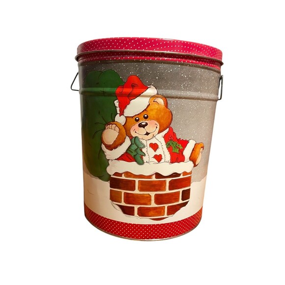 Bertels Can Co Other - Bertels Can Co Wilkes Barre PA Christmas Bear Popcorn Tin Canister Large Vtg